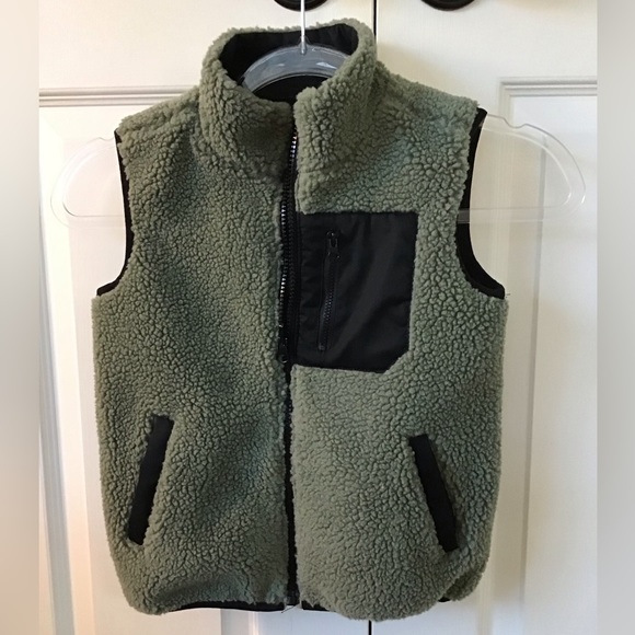 SOVEREIGN CODE Kid’s Clubhouse Reversible Vest | Size 6 - Picture 4 of 10